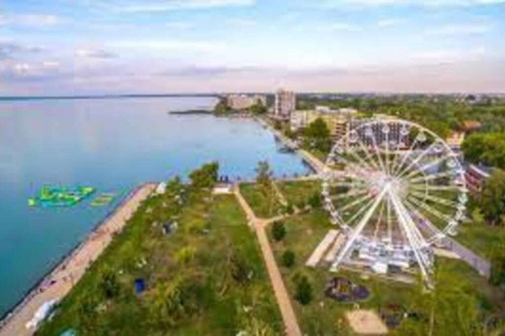Lido Di Siofok - Aranypart - Minden 1 Percre! 아파트 외부 사진